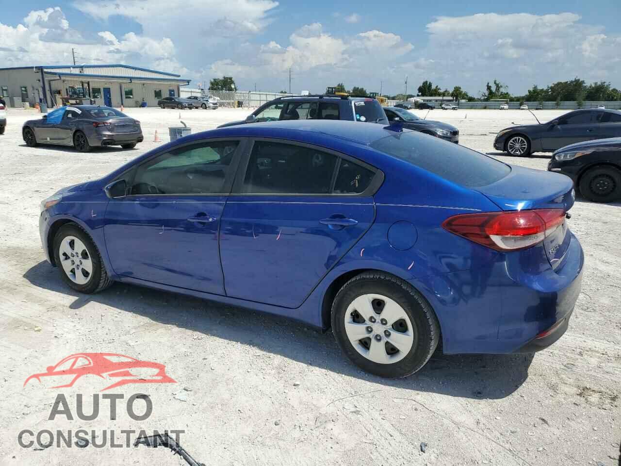KIA FORTE 2017 - 3KPFK4A79HE040183