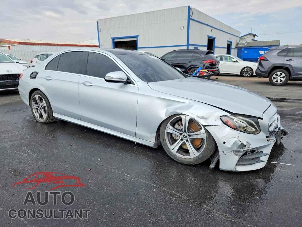 MERCEDES-BENZ E-CLASS 2018 - WDDZF4JB3JA439305