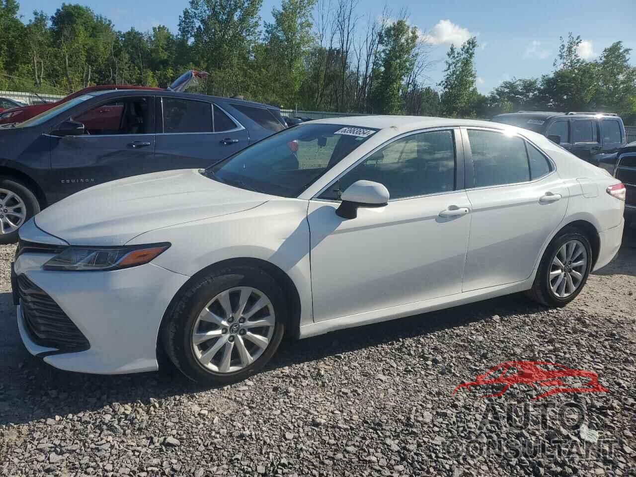 TOYOTA CAMRY 2018 - JTNB11HK9J3048948