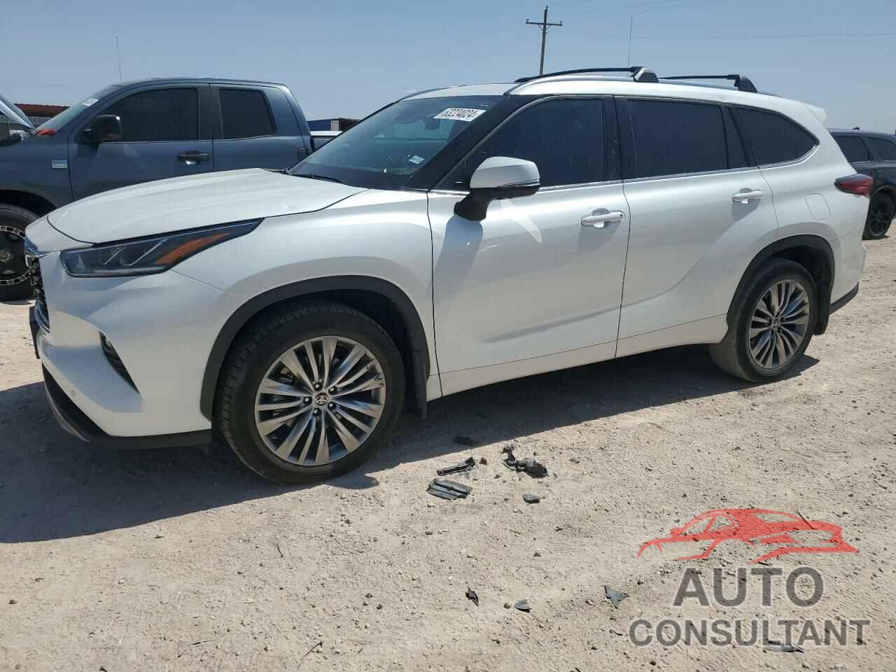 TOYOTA HIGHLANDER 2022 - 5TDFZRBH4NS162077