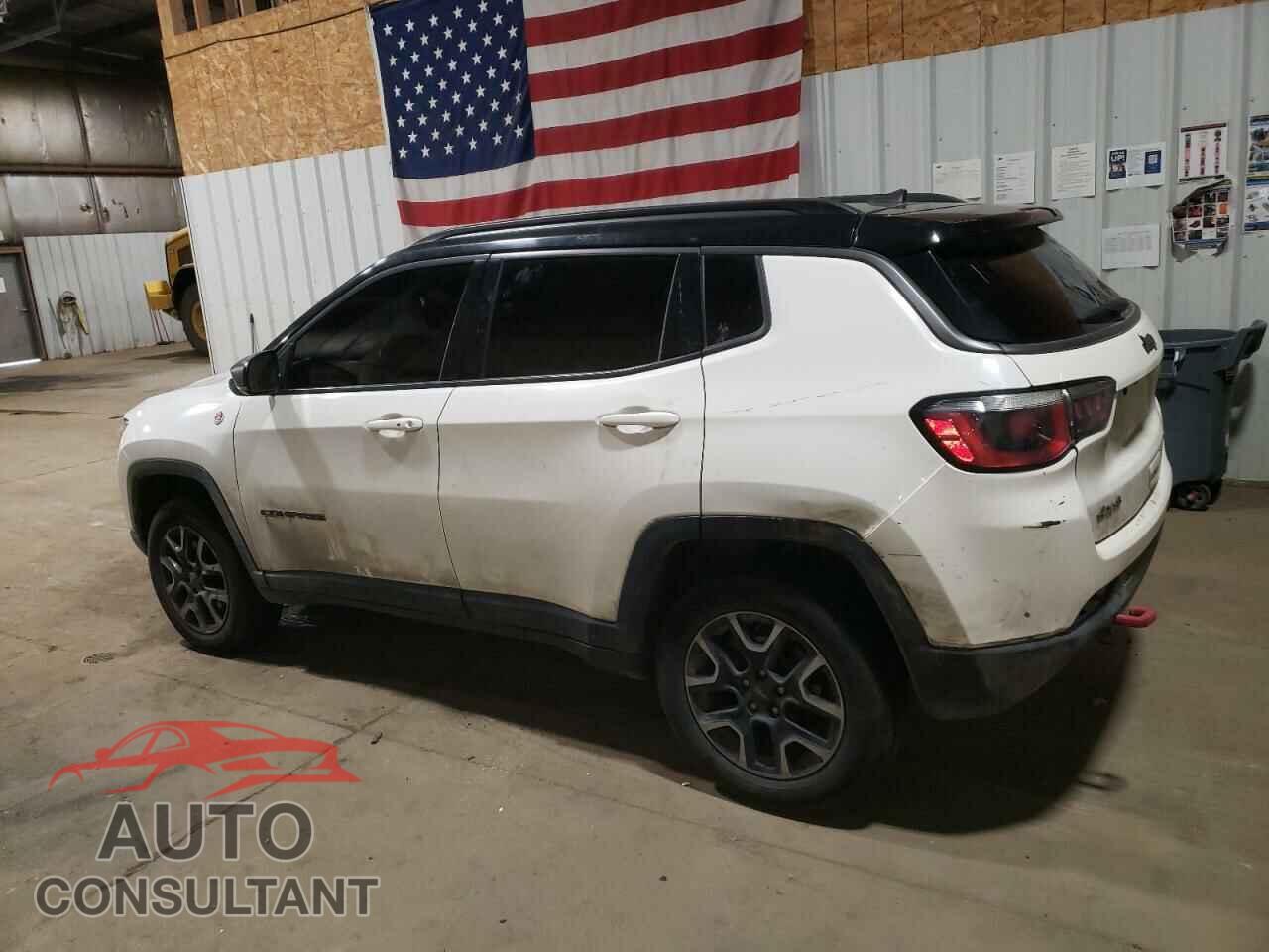 JEEP COMPASS 2019 - 3C4NJDDB7KT618198