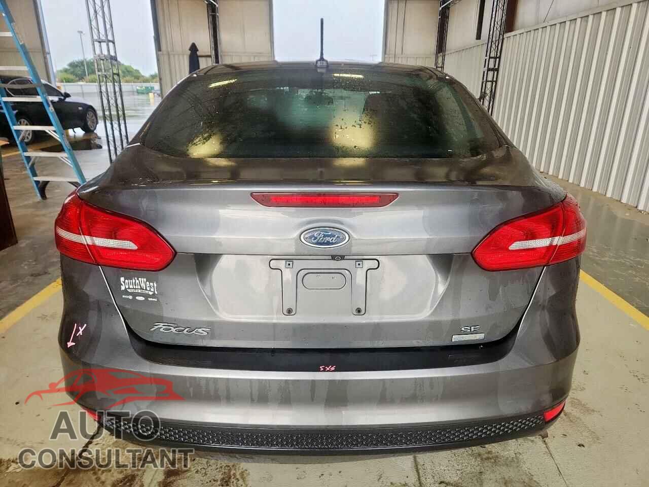 FORD FOCUS 2018 - 1FADP3FE0JL311760