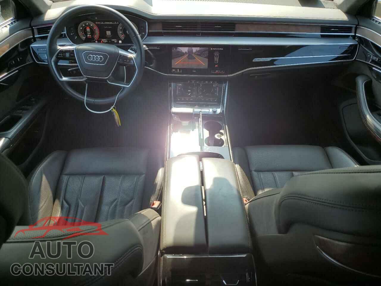 AUDI A8 2019 - WAU8DAF89KN016145