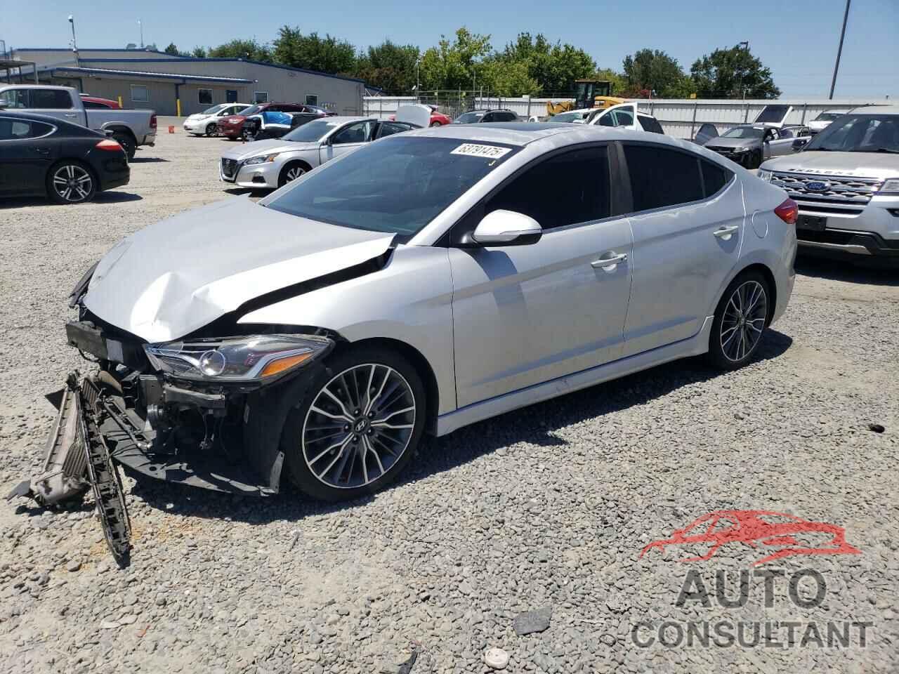 HYUNDAI ELANTRA 2018 - KMHD04LB6JU455821