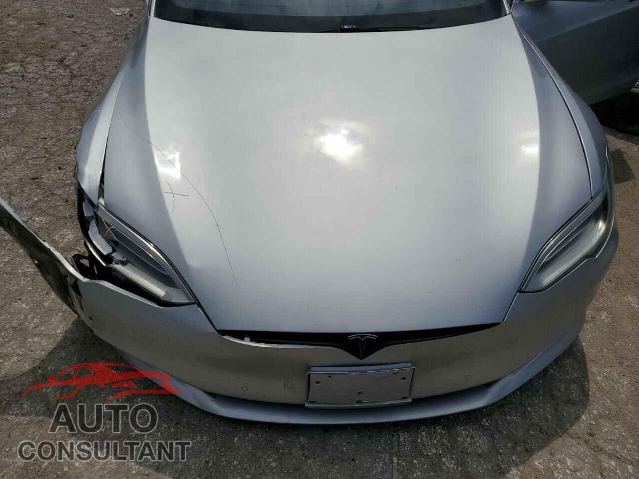 TESLA MODEL S 2017 - 5YJSA1E23HF198849