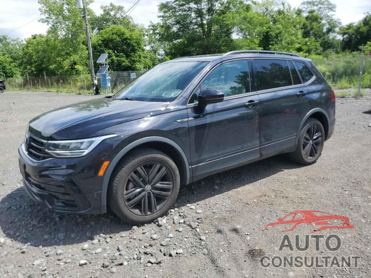 VOLKSWAGEN TIGUAN 2022 - 3VV8B7AX5NM018324