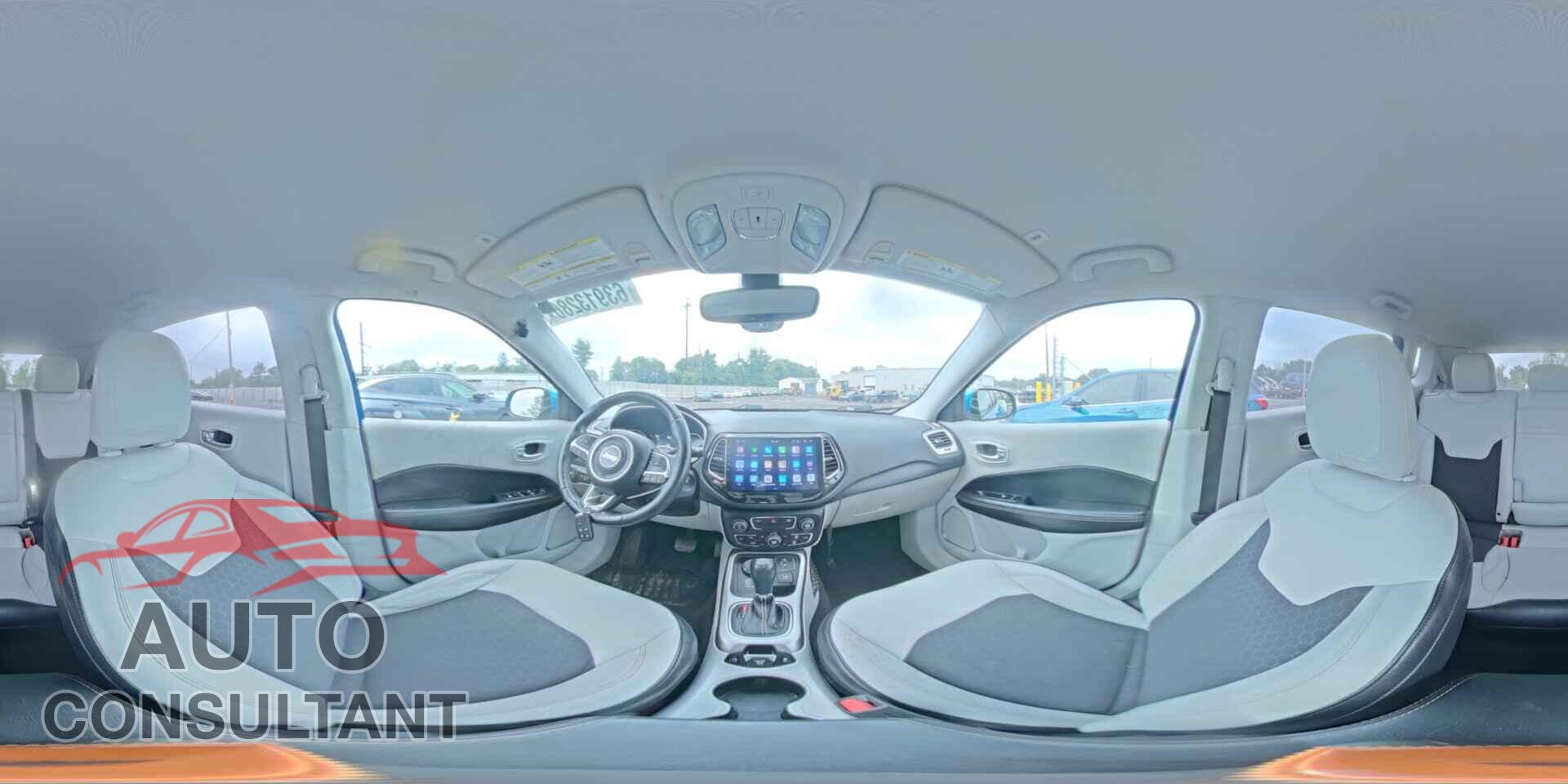 JEEP COMPASS 2018 - 3C4NJDBB3JT252953