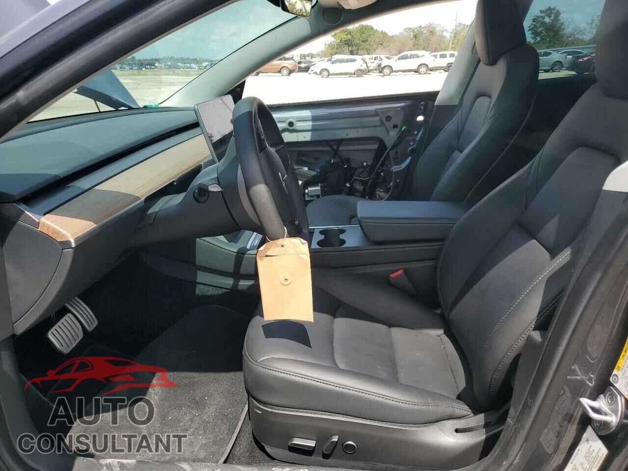 TESLA MODEL 3 2023 - 5YJ3E1EC3PF708052