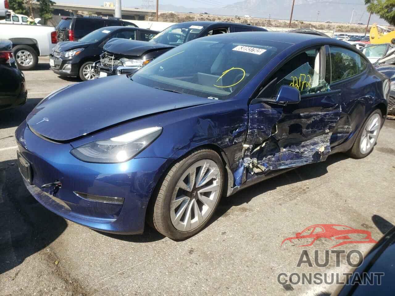 TESLA MODEL 3 2022 - 5YJ3E1EA4NF142687