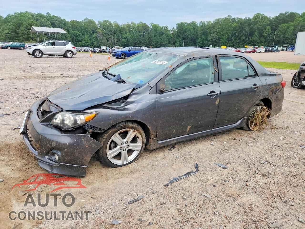 TOYOTA COROLLA 2013 - 2T1BU4EE2DC104879