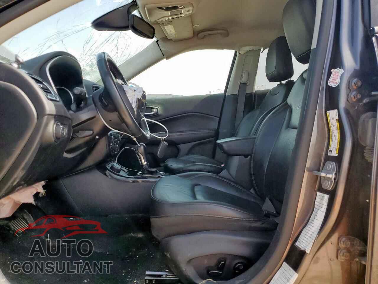 JEEP COMPASS 2019 - 3C4NJDCB4KT733973