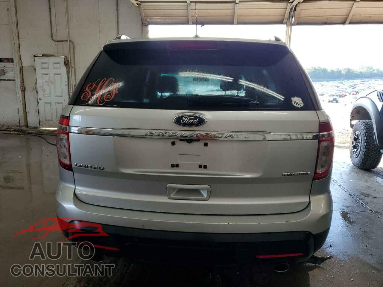 FORD EXPLORER 2013 - 1FM5K7F86DGA08456