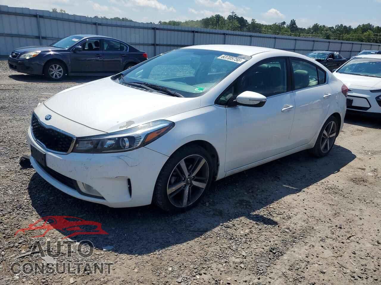 KIA FORTE 2017 - 3KPFL4A82HE005703