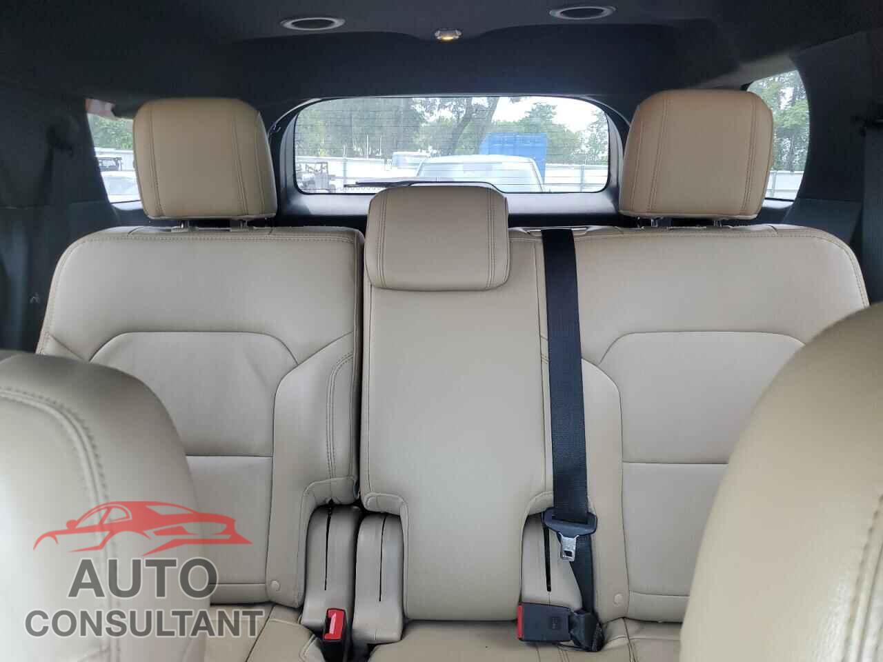 FORD EXPLORER 2017 - 1FM5K7D82HGD96147