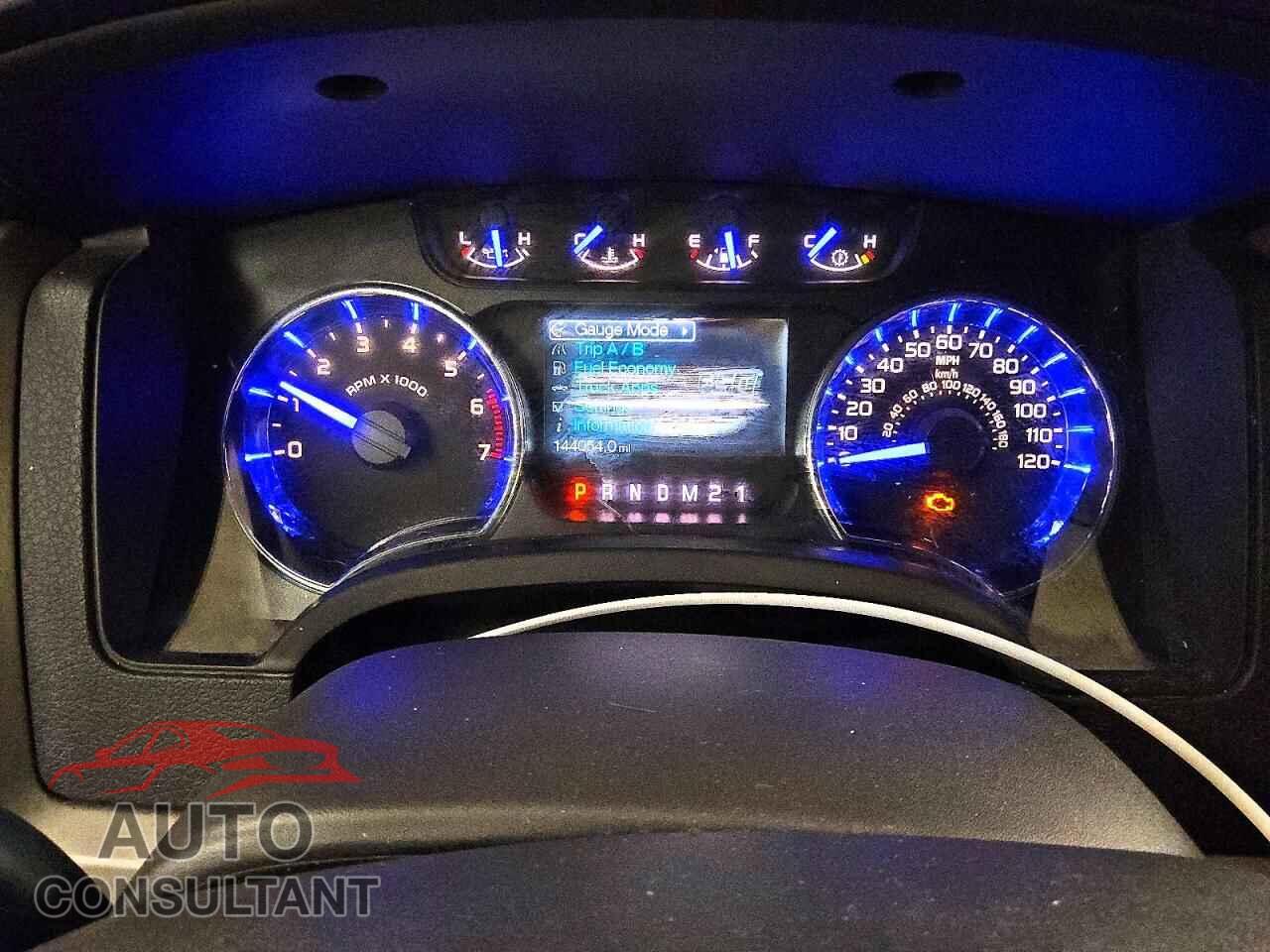 FORD F150 2011 - 1FTFW1CT0BKD70120