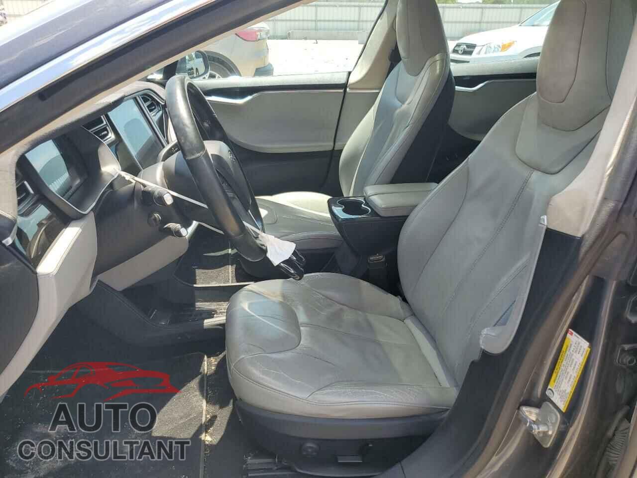 TESLA MODEL S 2015 - 5YJSA1S29FF096800