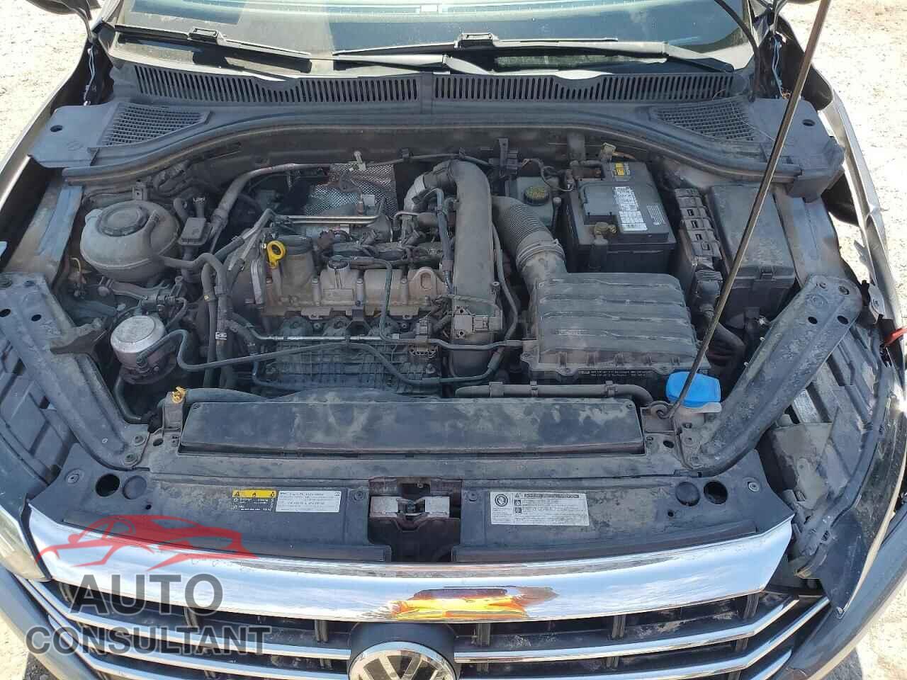 VOLKSWAGEN JETTA 2019 - 3VWE57BU5KM207366
