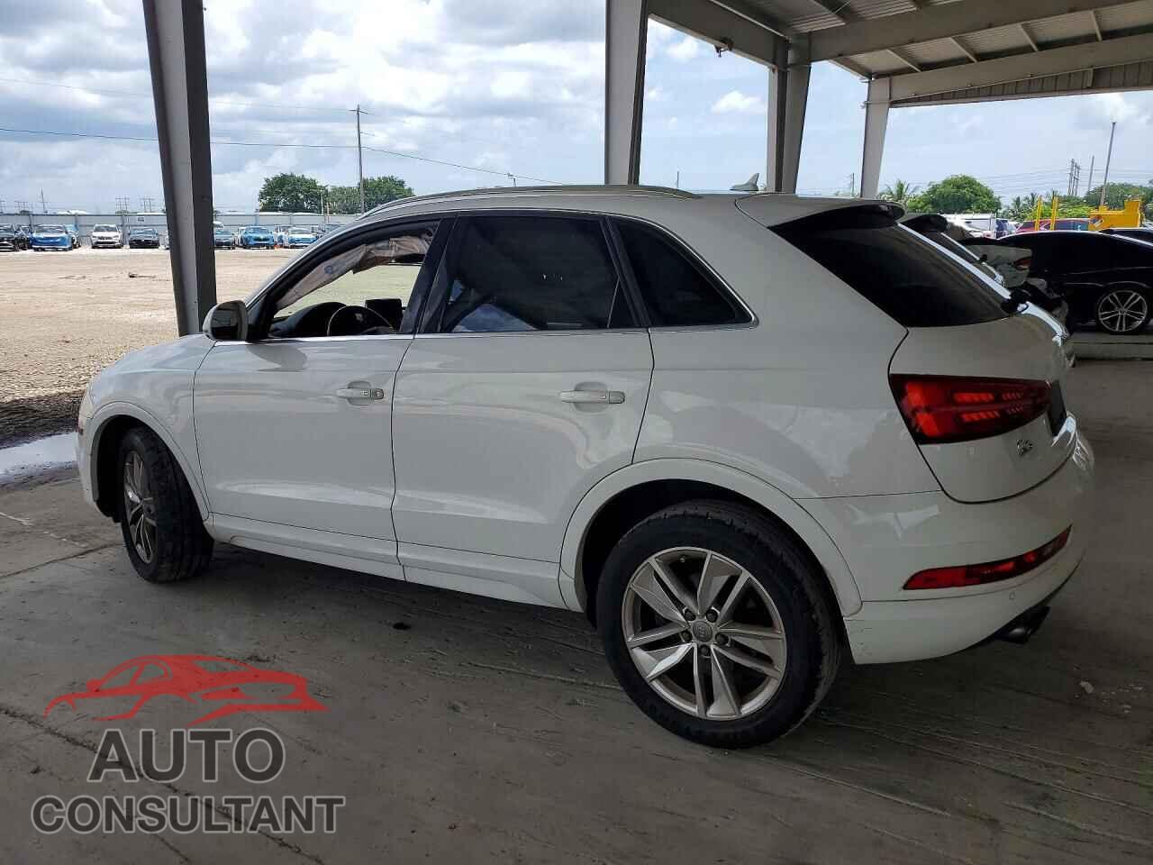 AUDI Q3 2016 - WA1BFCFS1GR000171