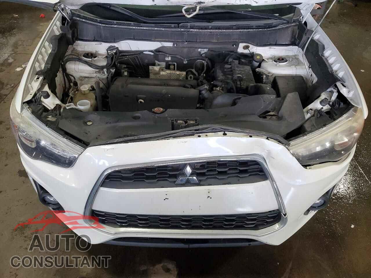 MITSUBISHI OUTLANDER 2015 - 4A4AR4AU7FE007731