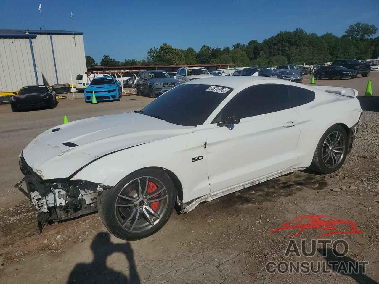 FORD MUSTANG 2020 - 1FA6P8CF8L5161763
