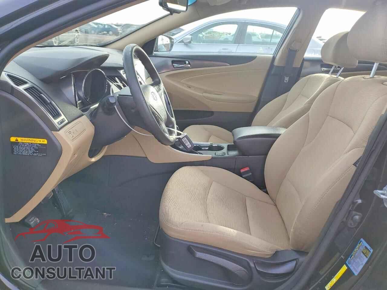 HYUNDAI SONATA 2014 - KMHEC4A42EA108347