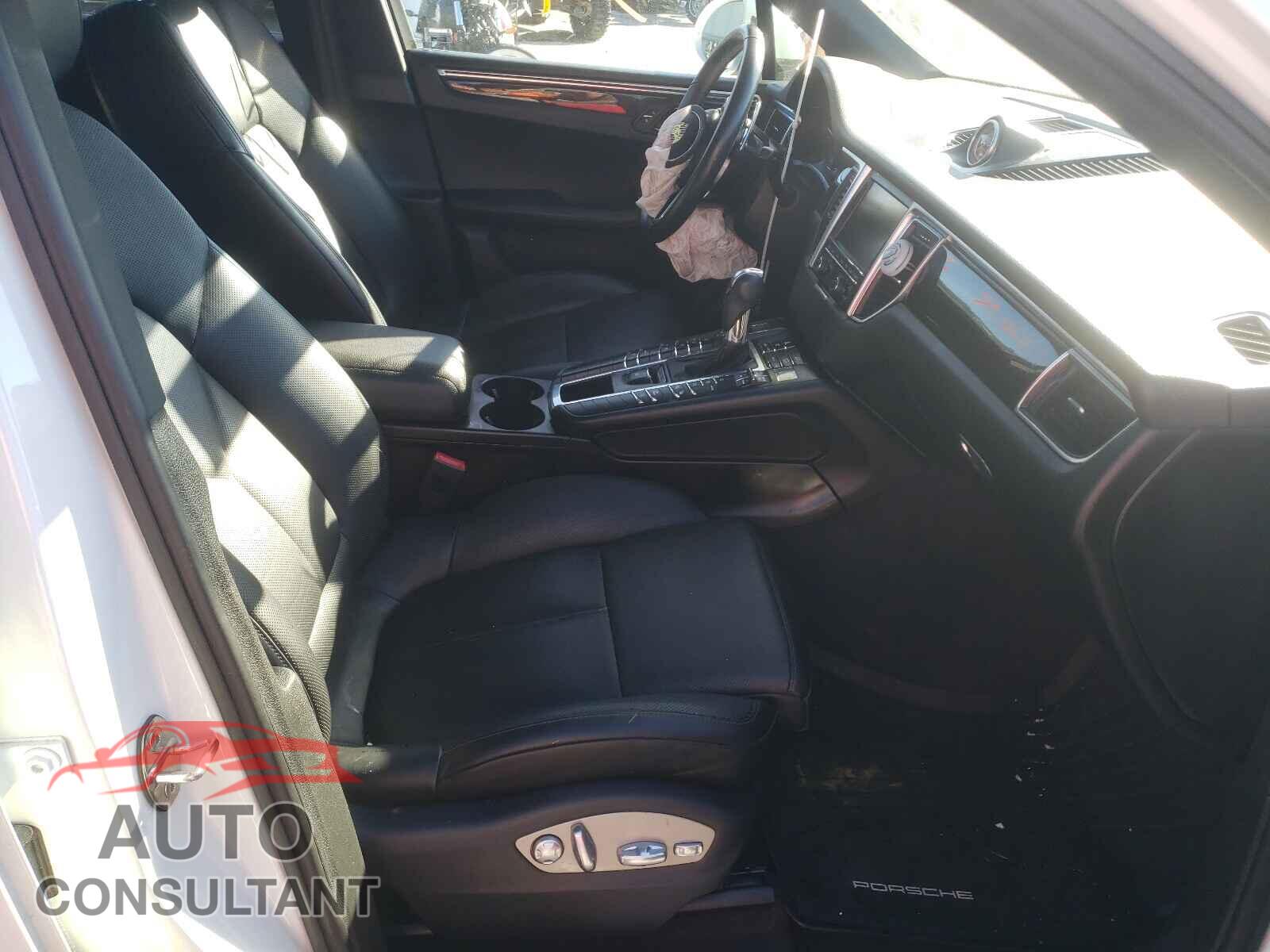 PORSCHE MACAN 2016 - WP1AB2A5XGLB50497