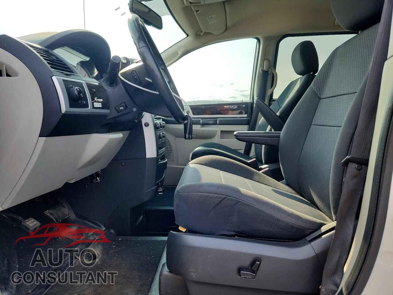 DODGE CARAVAN 2010 - 2D4RN5D15AR131198