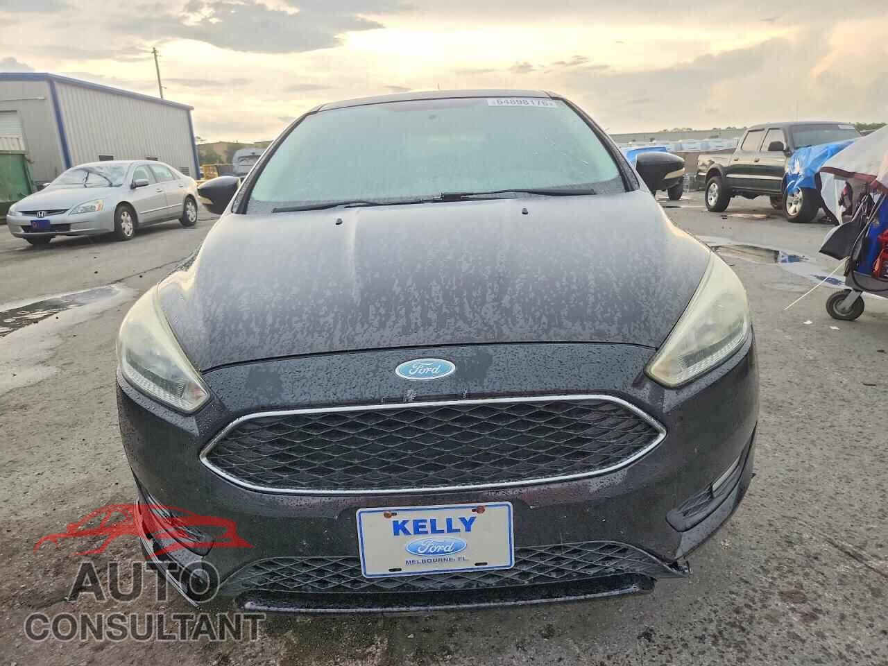 FORD FOCUS 2016 - 1FADP3K23GL379250