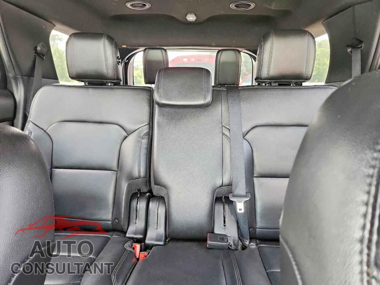 FORD EXPLORER 2018 - 1FM5K8D84JGB28518