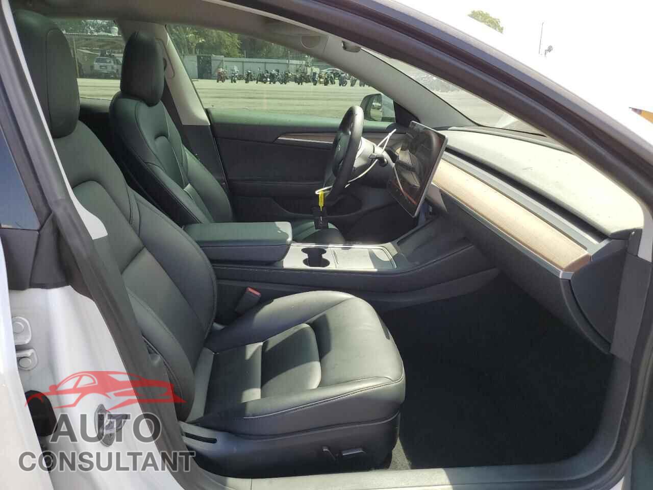 TESLA MODEL 3 2022 - 5YJ3E1EC6NF317359