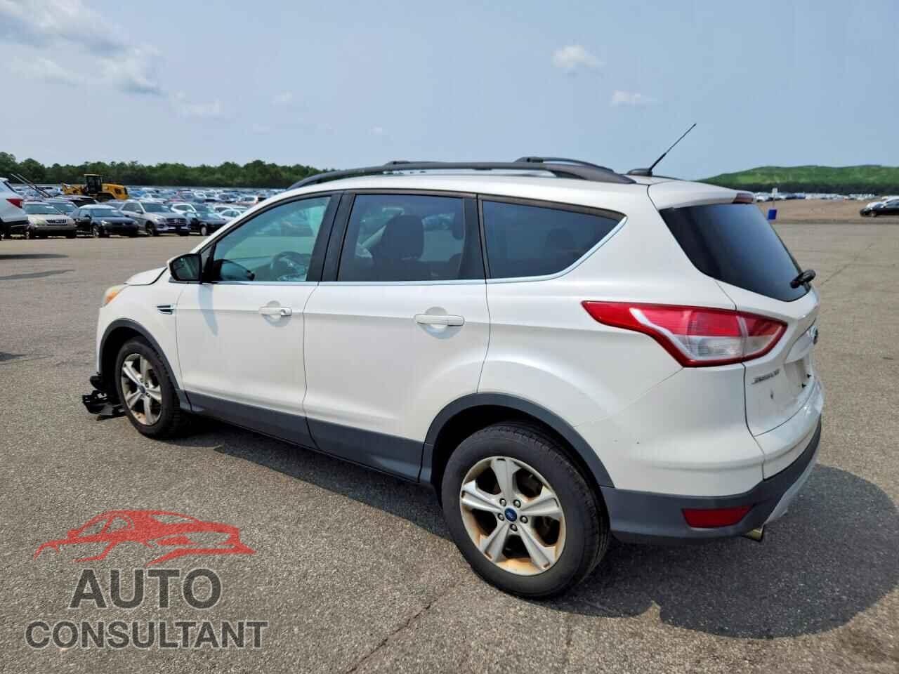 FORD ESCAPE 2013 - 1FMCU0GX7DUC66212