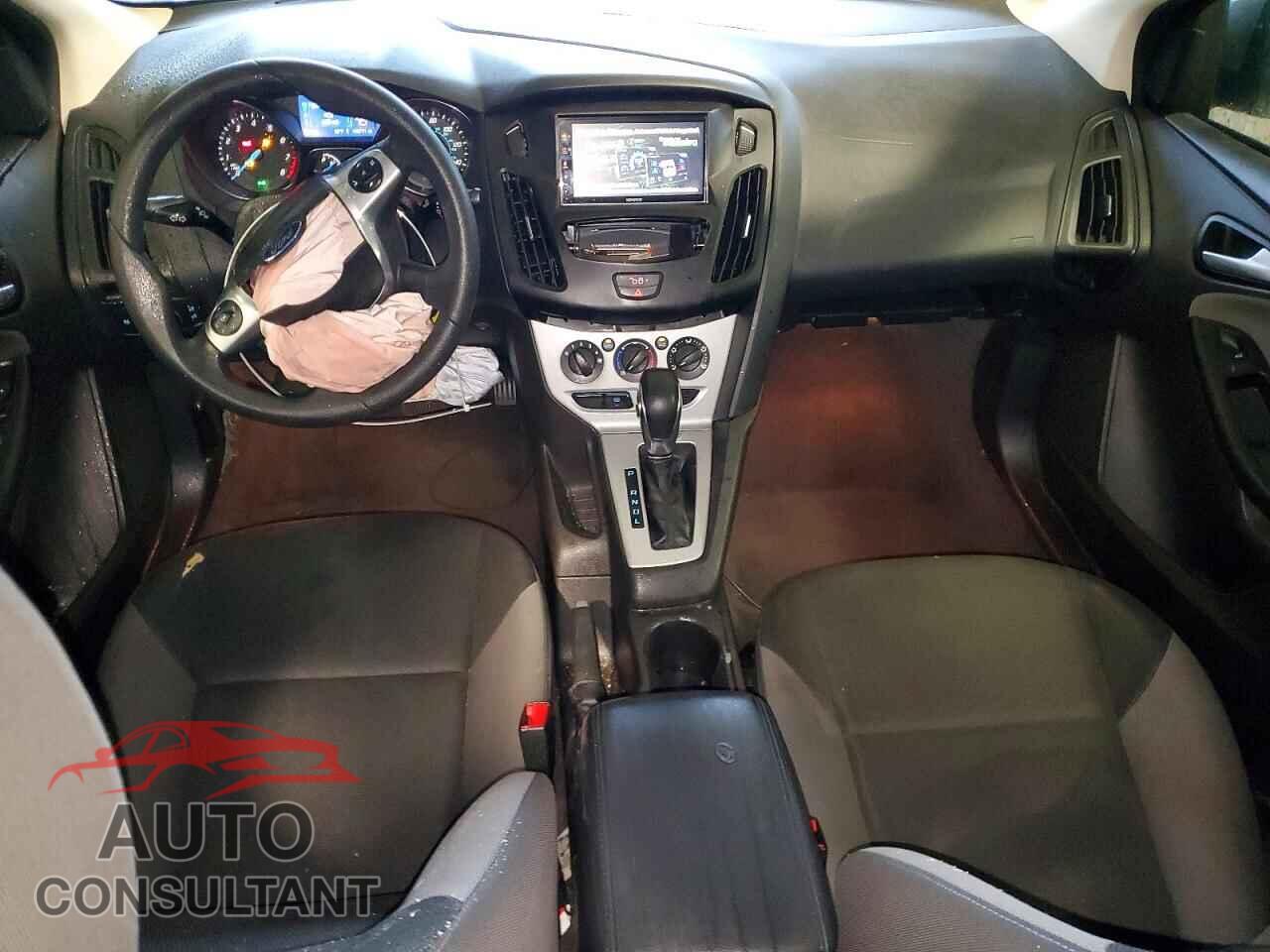 FORD FOCUS 2014 - 1FADP3F29EL106630