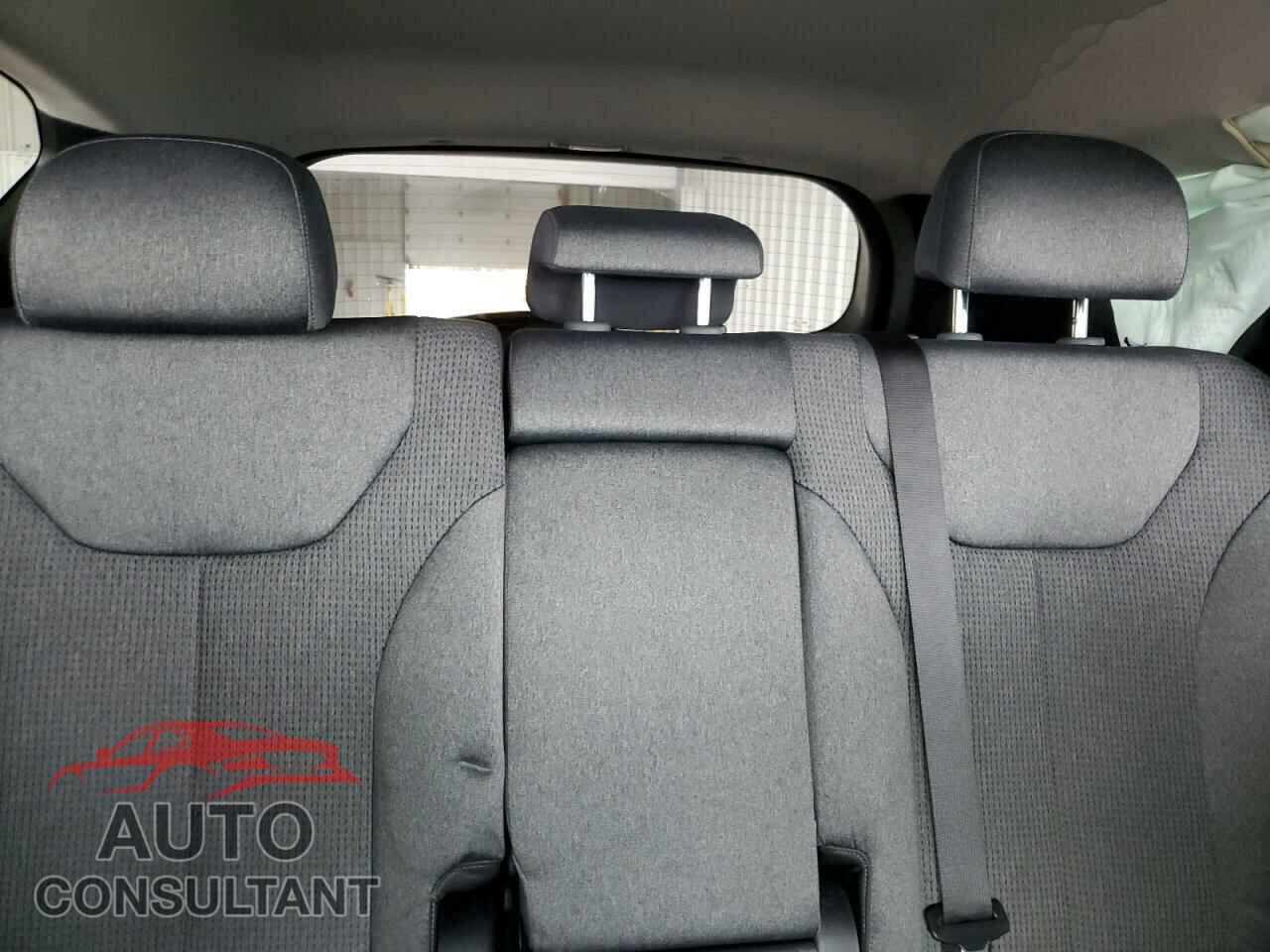 HYUNDAI SANTA FE 2023 - 5NMS14AJ3PH571092