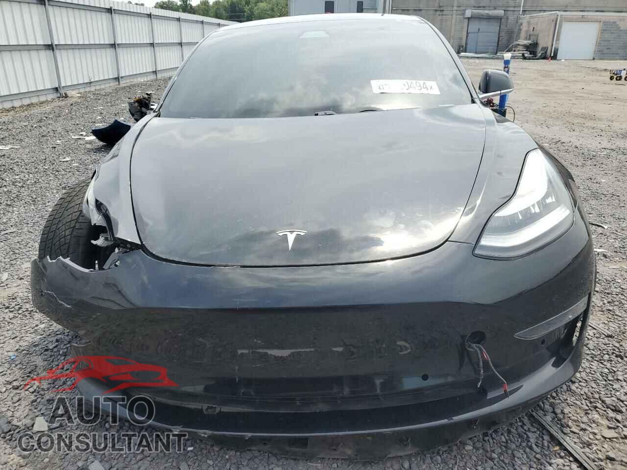 TESLA MODEL 3 2019 - 5YJ3E1EA5KF323518