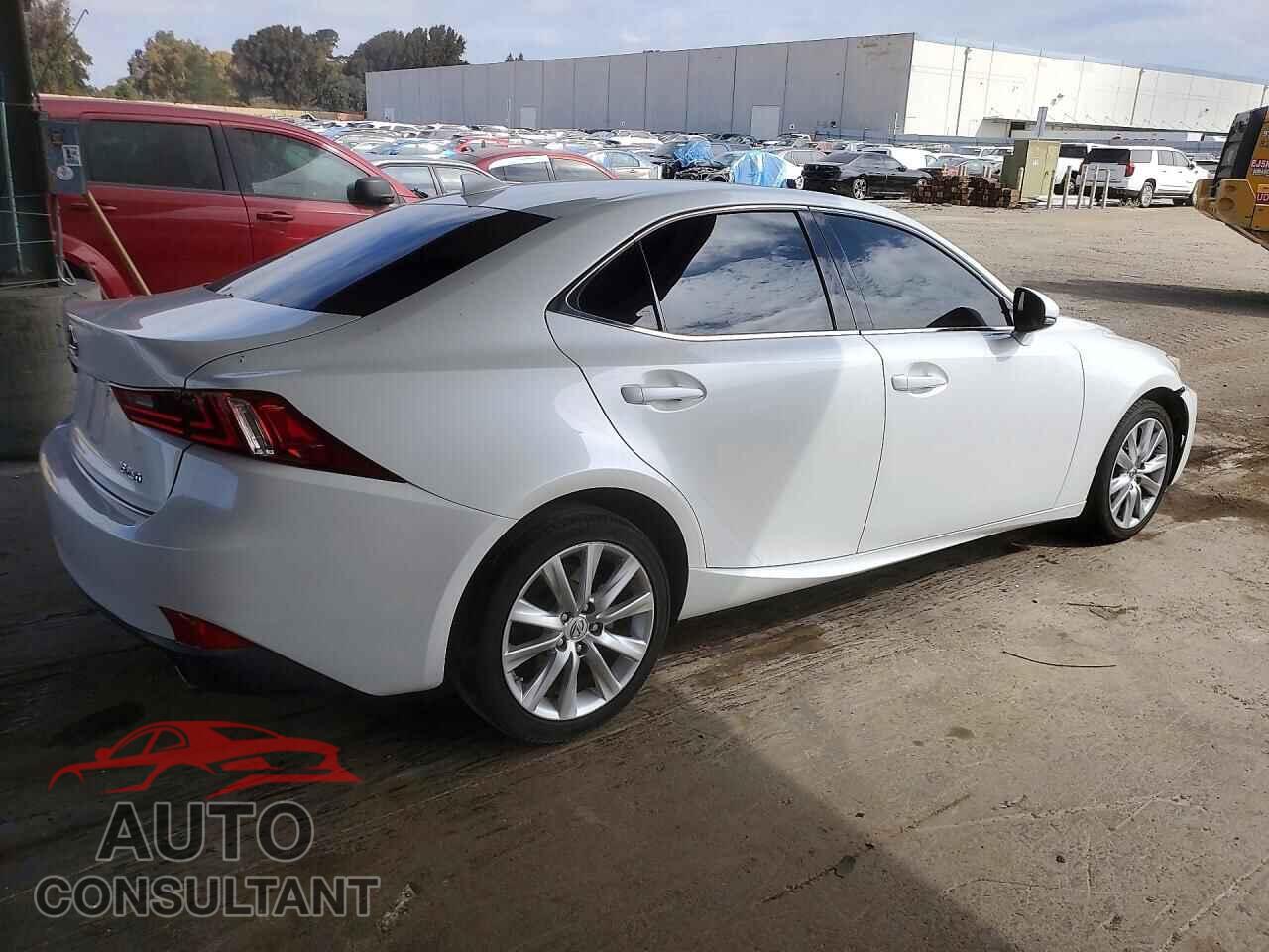 LEXUS IS 2014 - JTHBF1D22E5039240