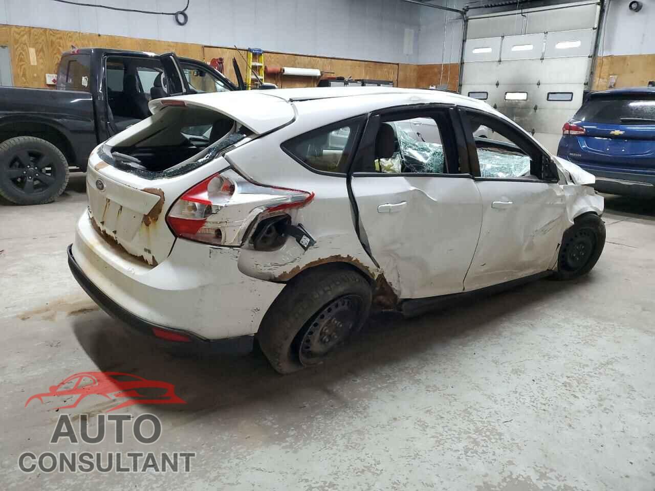 FORD FOCUS 2012 - 1FAHP3K20CL174822