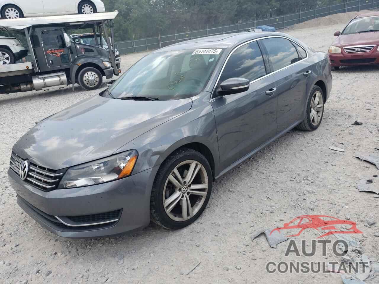 VOLKSWAGEN PASSAT 2015 - 1VWBV7A32FC083480