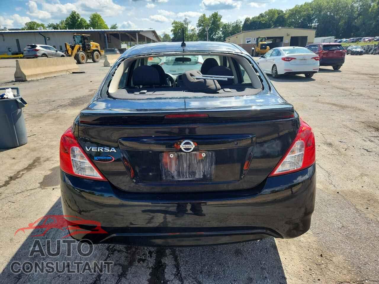 NISSAN VERSA 2019 - 3N1CN7AP3KL823338