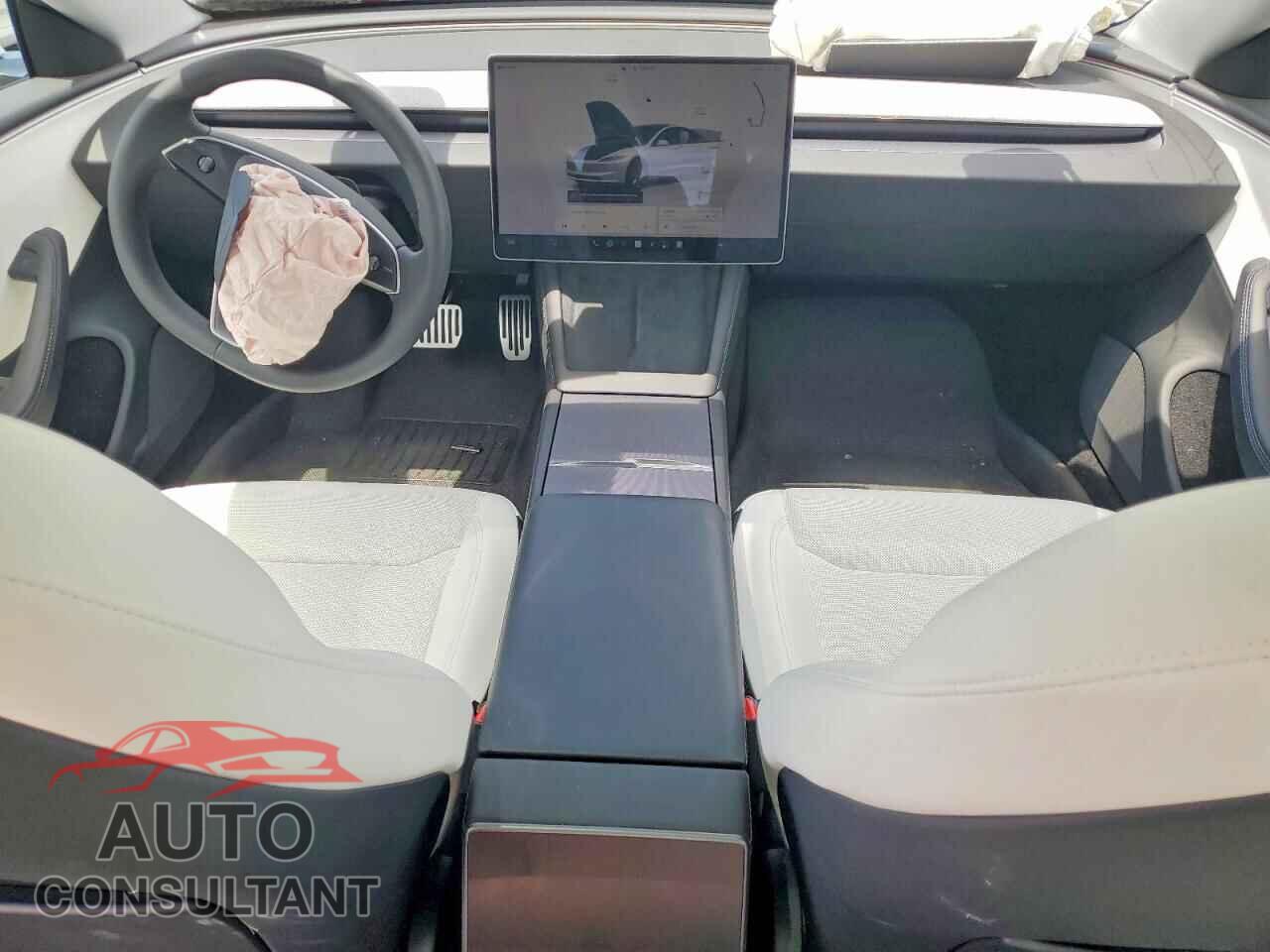 TESLA MODEL 3 2025 - 5YJ3E1EAXSF904934