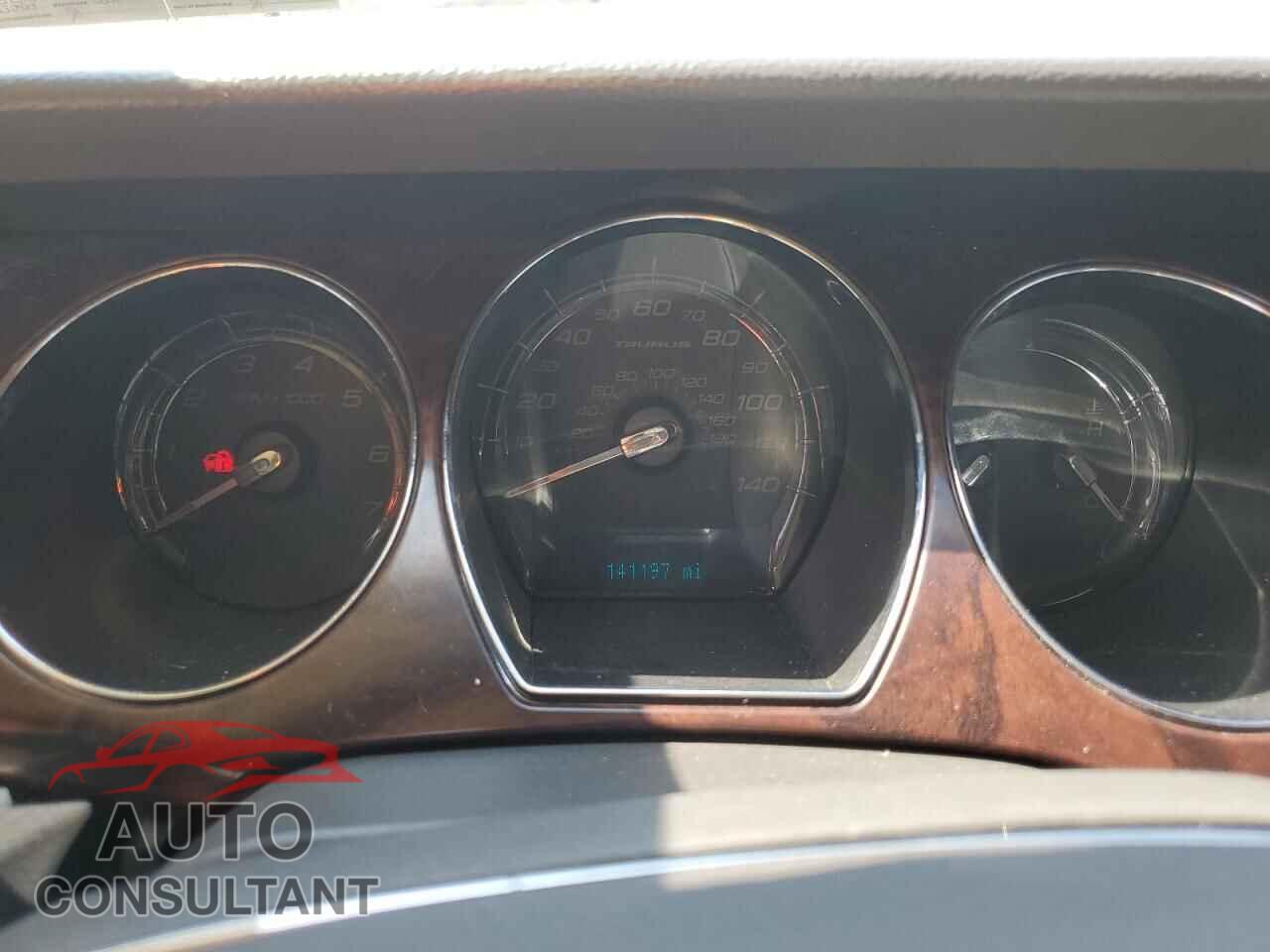 FORD TAURUS 2011 - 1FAHP2EW3BG173454