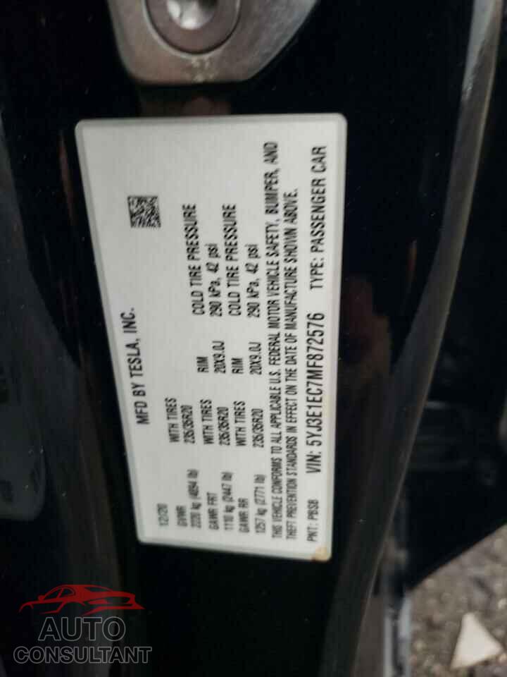 TESLA MODEL 3 2021 - 5YJ3E1EC7MF872576