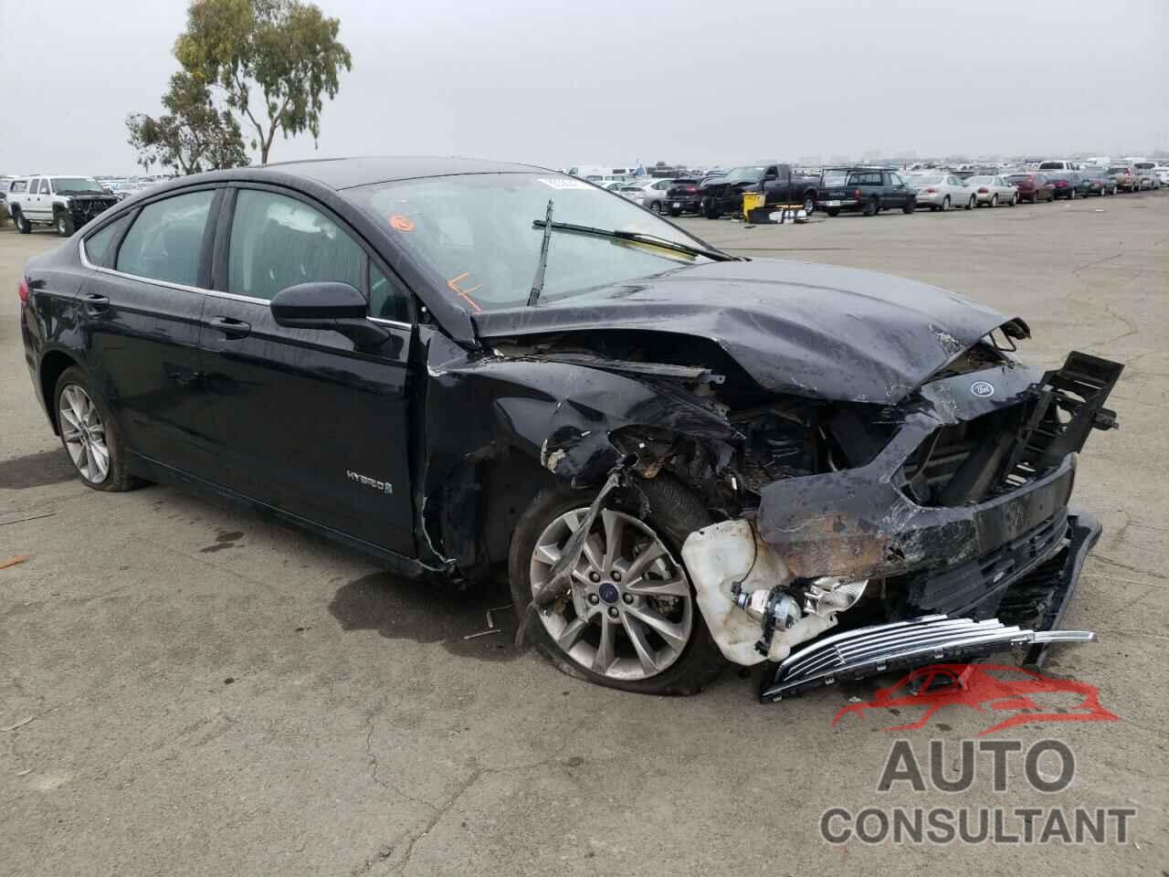 FORD FUSION 2017 - 3FA6P0LU2HR386443