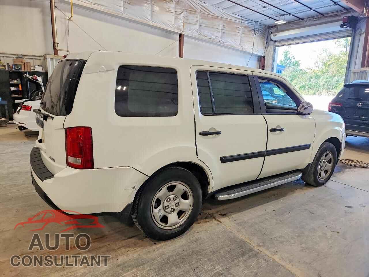 HONDA PILOT 2015 - 5FNYF4H26FB019340