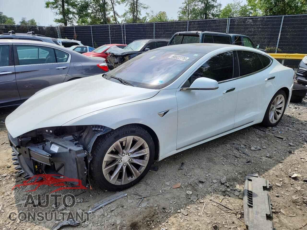 TESLA MODEL S 2018 - 5YJSA1E24JF294852