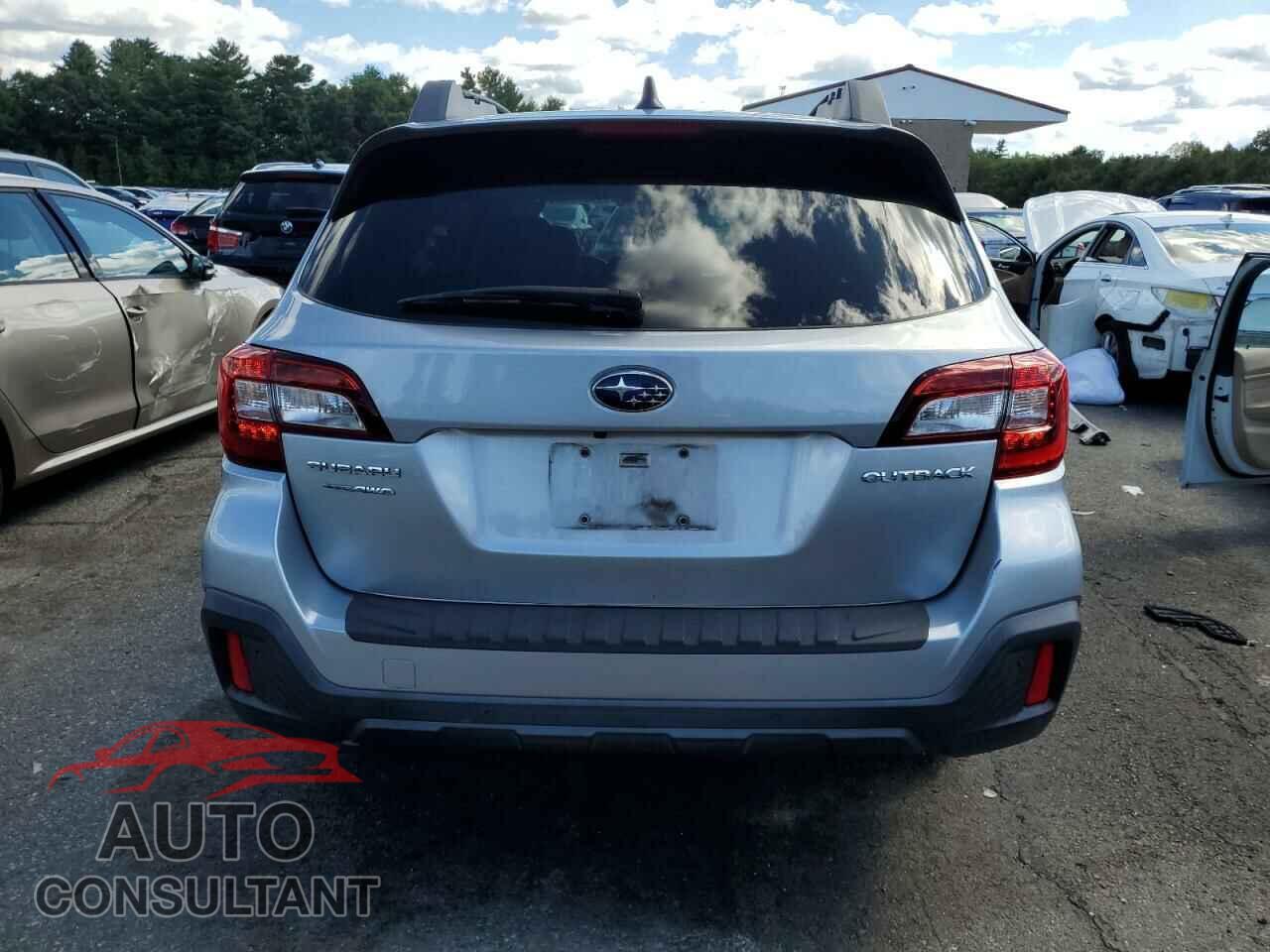 SUBARU OUTBACK 2018 - 4S4BSANCXJ3246173