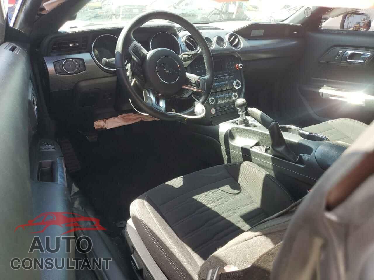 FORD MUSTANG 2017 - 1FA6P8CF3H5257310