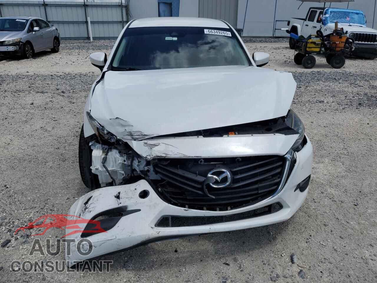 MAZDA 3 2017 - 3MZBN1V79HM113943