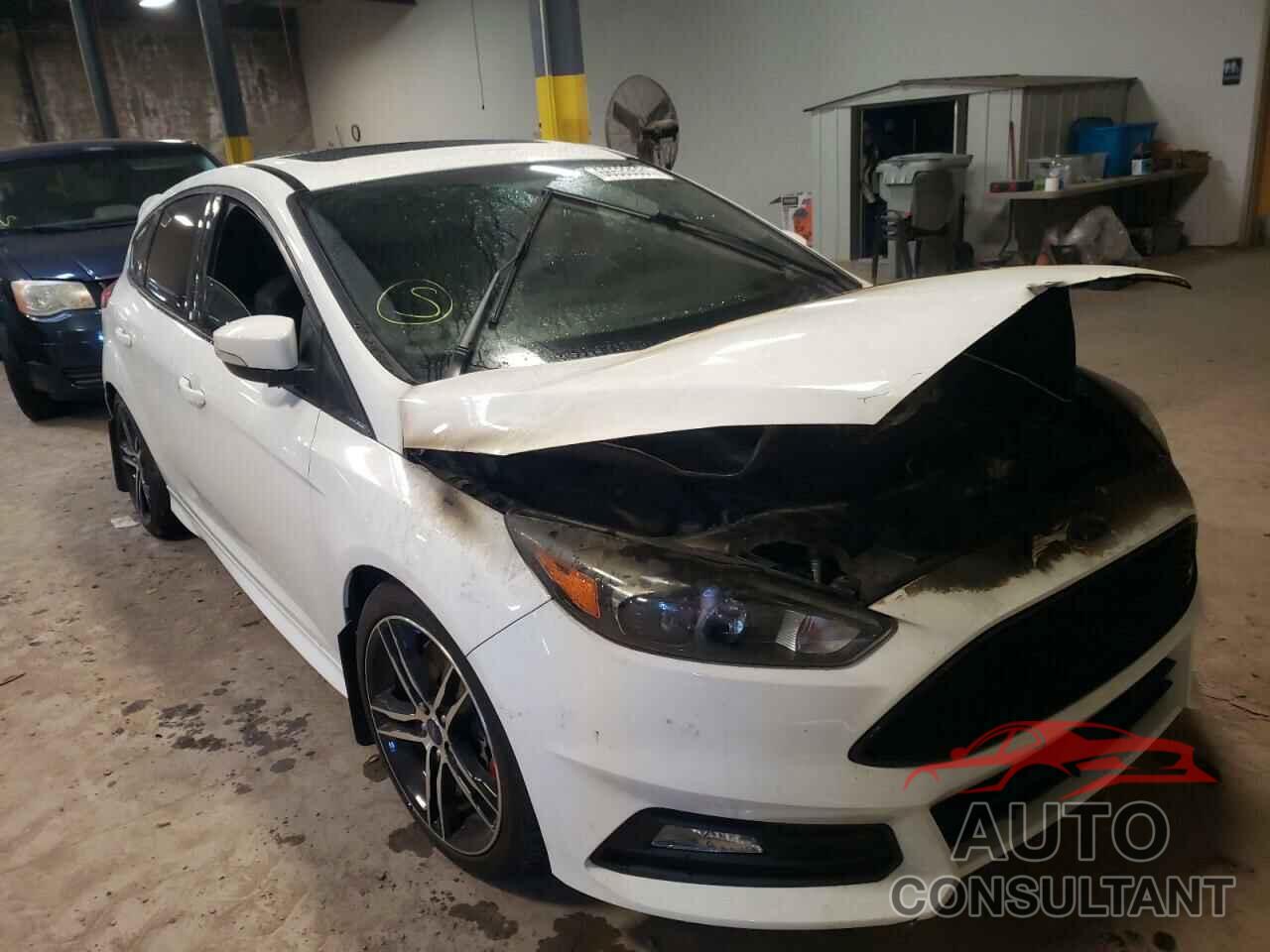 FORD FOCUS 2017 - 1FADP3L9XHL333766