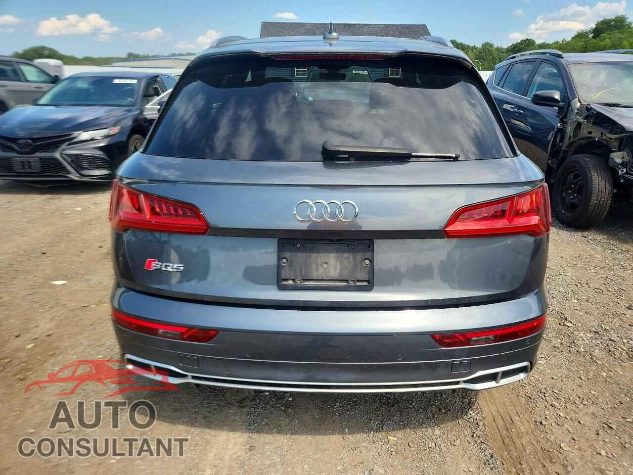 AUDI SQ5 2018 - WA1A4AFY7J2014991