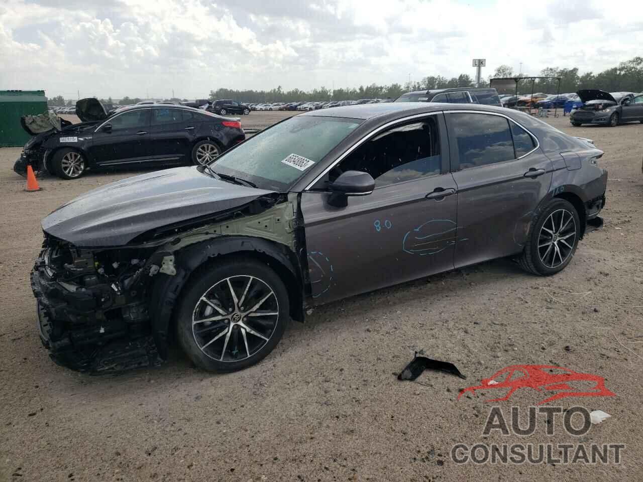 TOYOTA CAMRY 2023 - 4T1T11AK6PU782576